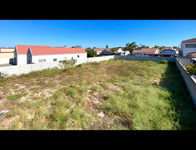 681M² VACANT LAND FOR SALE IN PORT OWEN